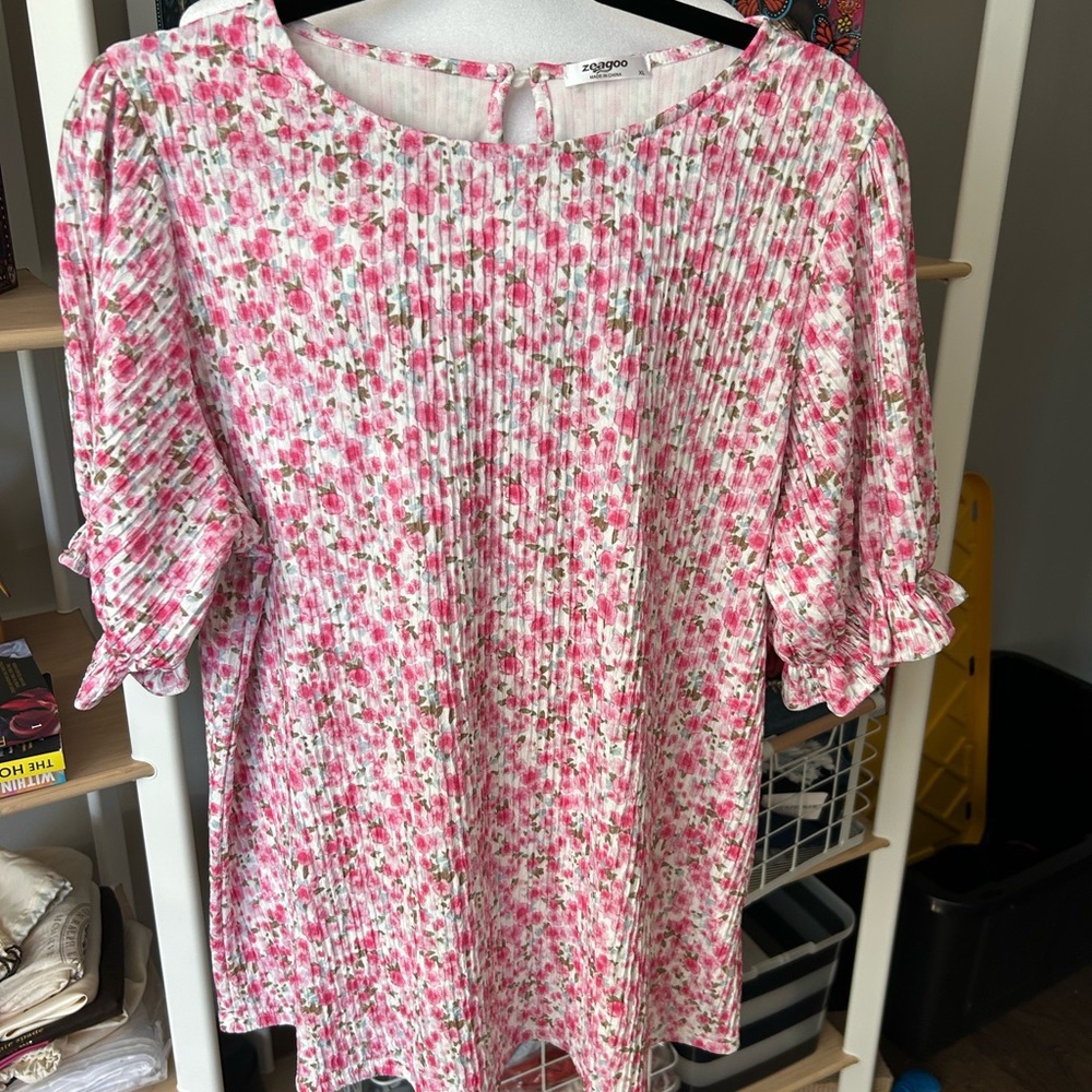 zeagoo Pink Floral Pleated Blouse